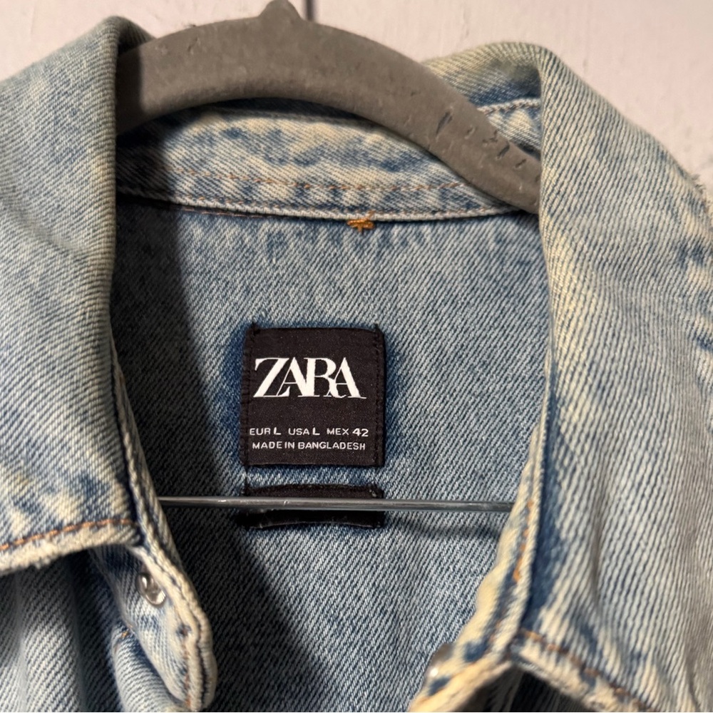 Zara men's light blue distressed denim western-style overshirt size Large - Picture 2 of 4